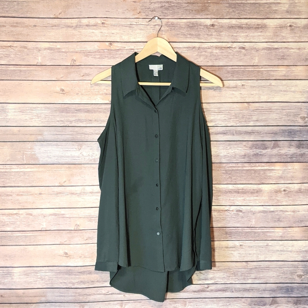NWOT 14th & Union Teal Cold Shoulder Button Down